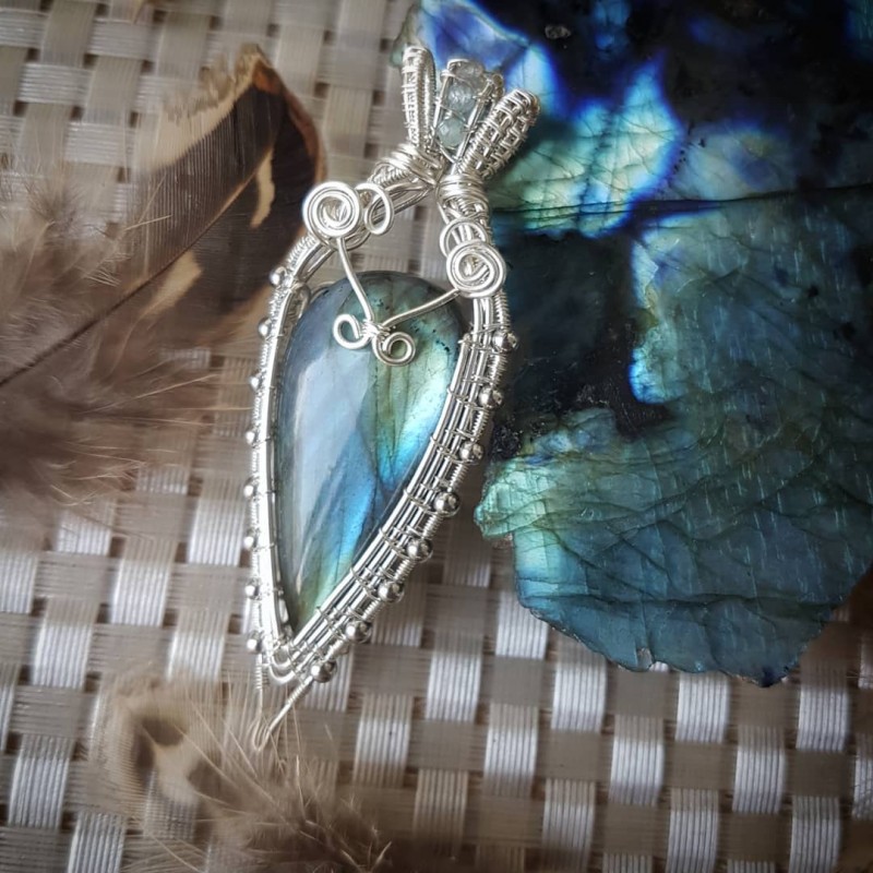 Pendentif Labradorite en fil d'Argent 950