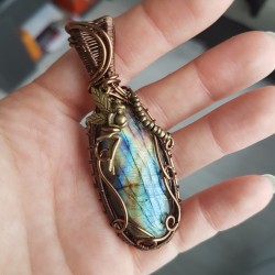 Pendentif Bronze Labradorite et sa petite fée - Ci nature